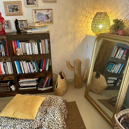 Chambre Boheme Chez Rachel Pau Bagian luar foto