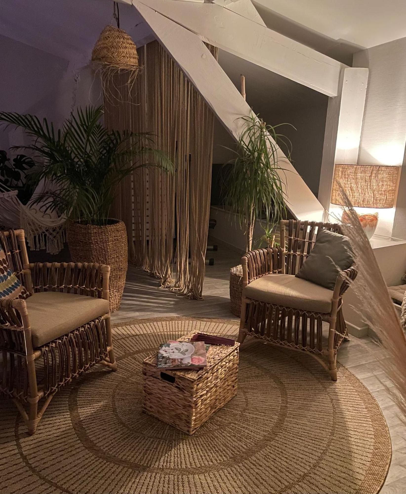Chambre Boheme Chez Rachel Pau Bagian luar foto